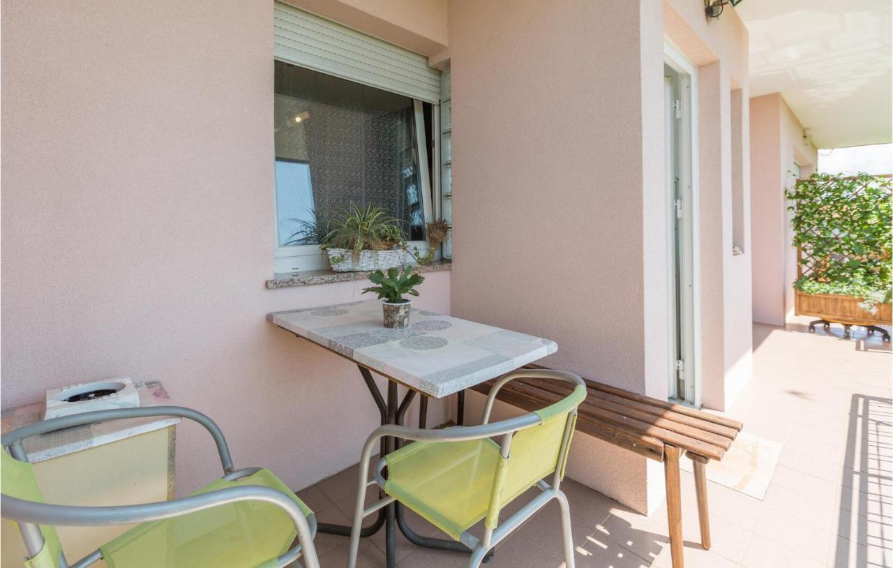 Apartman Gorgeous Apartment In Umag With Wifi Umag